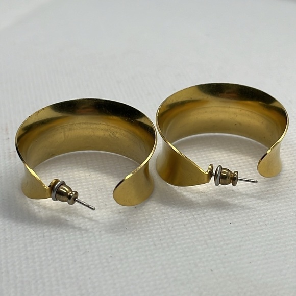 Thick Gold Tone Hoop Earrings Post Back - Picture 6 of 10